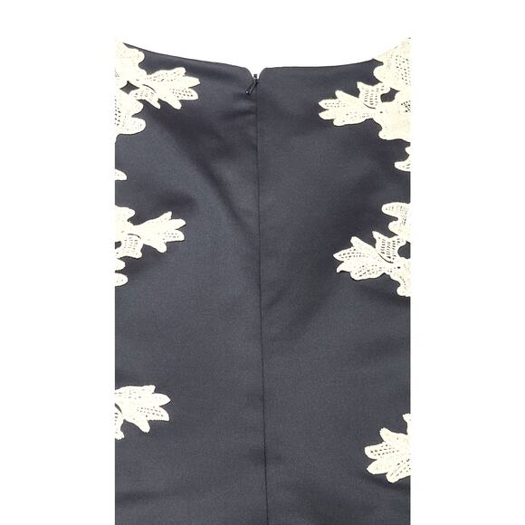 Jax Sheath Dress black ivory lace women's size 4 - Picture 6 of 7